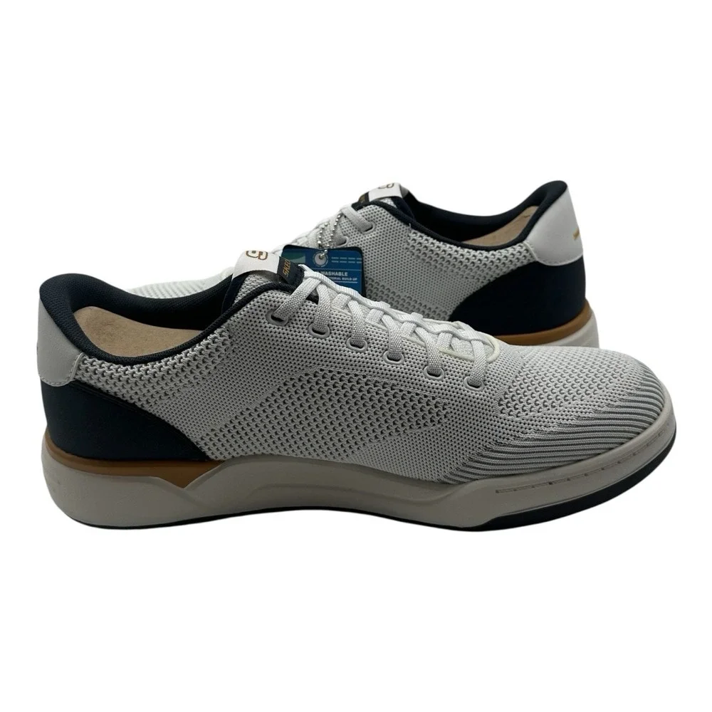 Skechers Corliss Dorset Shoes Men's Size 9 White Relaxed Fit Lace‎ Up Sneakers